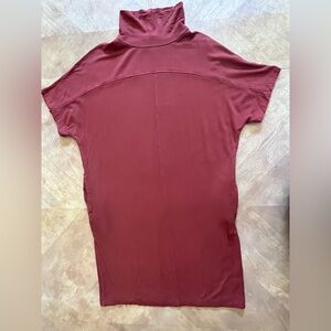 Prologue Rust Tunic Top – Size M